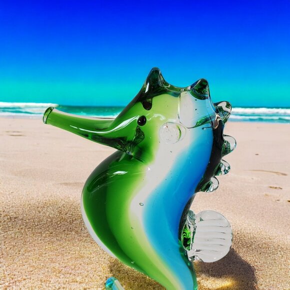 Dynasty Gallery Seahorse Figurine Blown Art Glass Blue Green Seaside Decor 5.75" - Picture 2 of 10